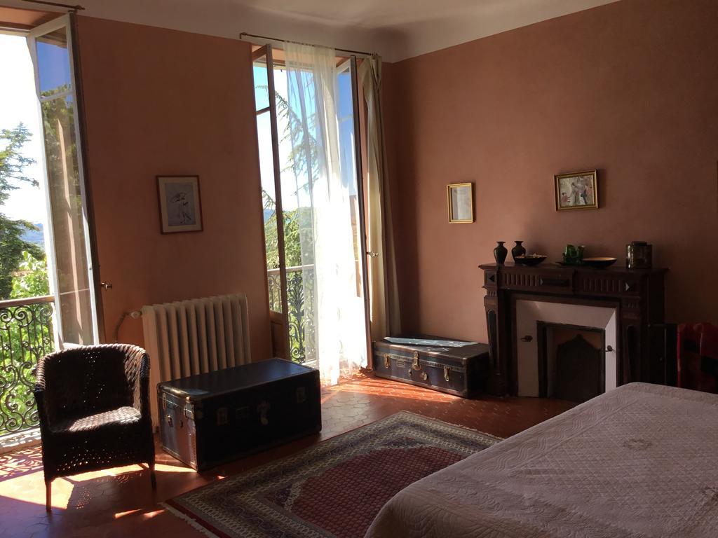 B&B En Provence- Villa Saint Marc Forcalquier Eksteriør bilde